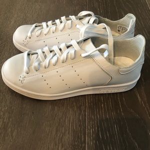 NEW Adidas Stan Smith 6.5
